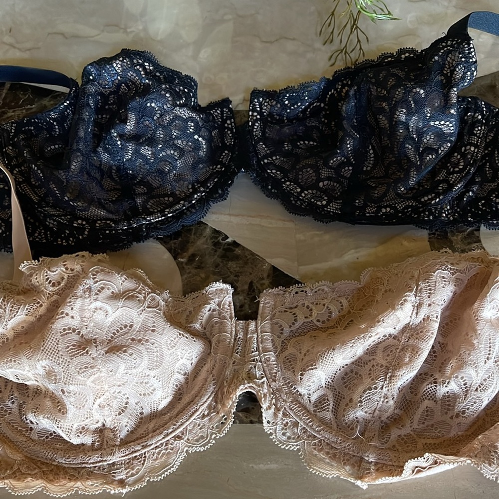 True & Co Unlined Balconette Bras Lot/2